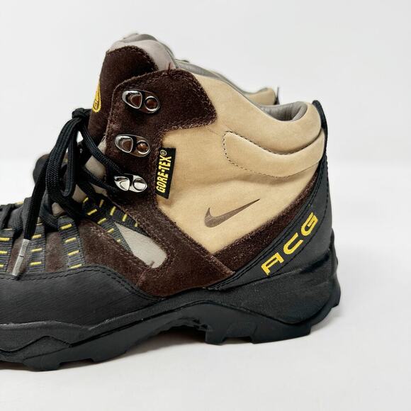 Vintage 2003 Nike ACG Waterproof Goretex Hiking Boots 
Brown Men’s Size US 7 - Picture 2 of 14
